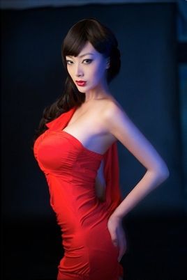 王李丹妮